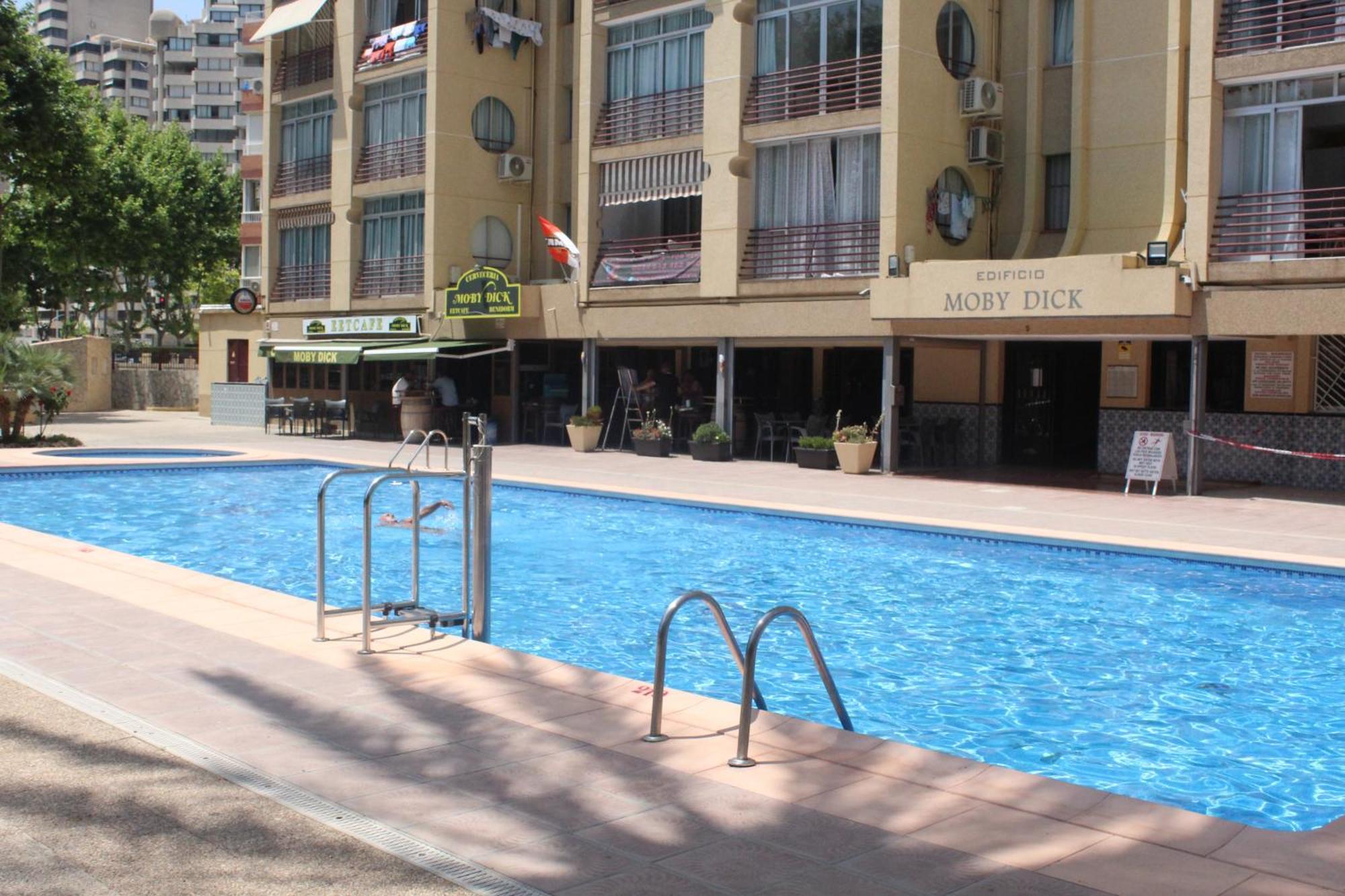 Moby Dick Apartman Benidorm Kültér fotó